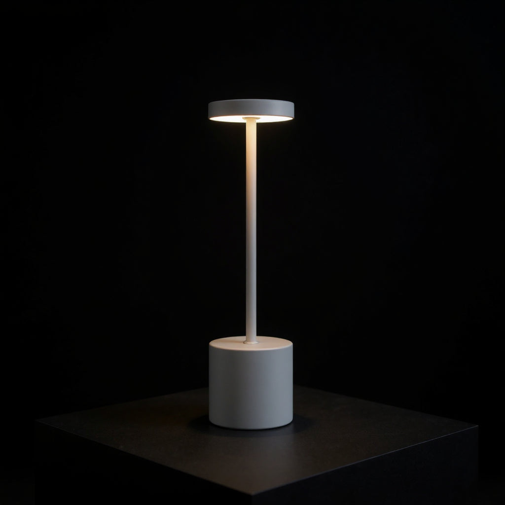 LOA | Regulable en temperatura e intensidad, USB-C