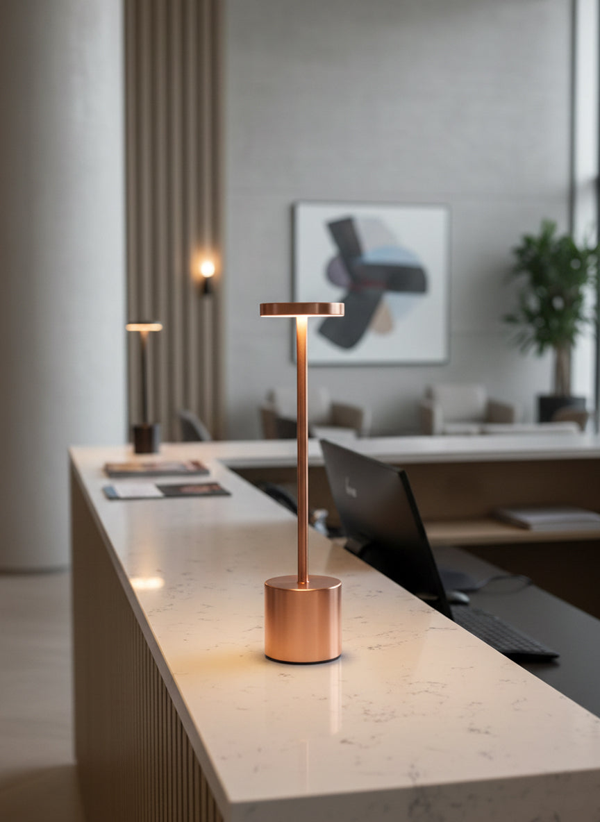 LOA | Regulable en temperatura e intensidad, USB-C