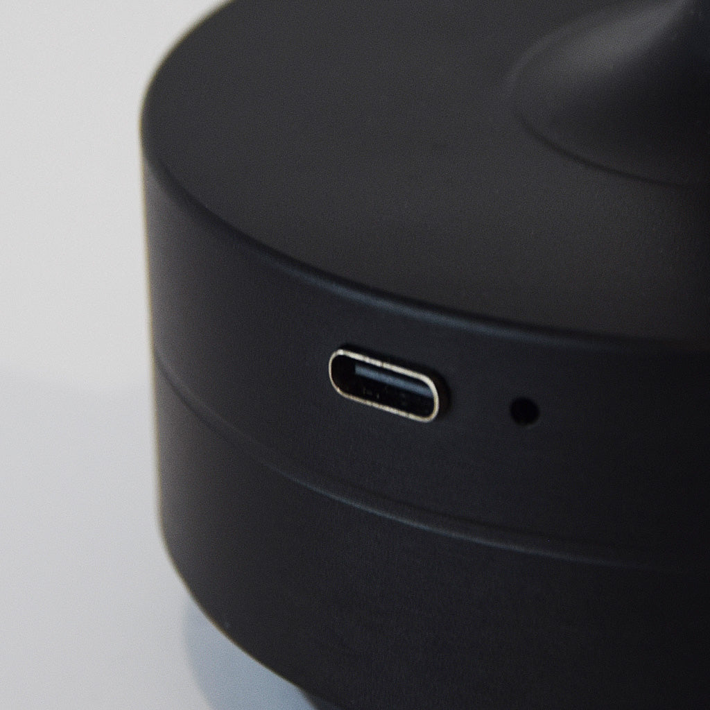 NORA | Táctil, dimmable, temperatura regulable, USB-C